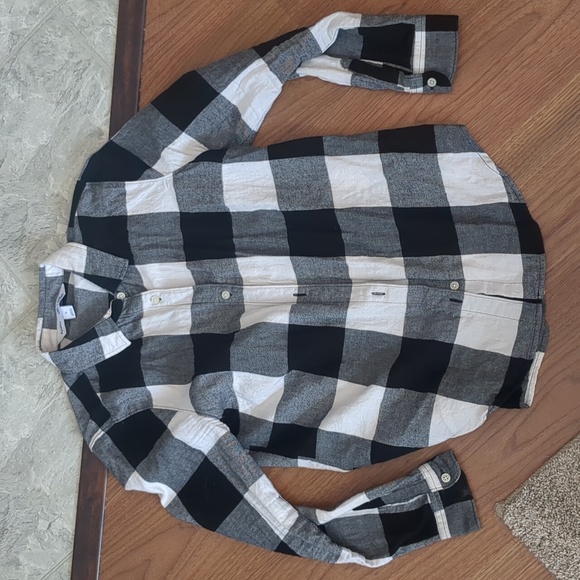 Old navy / plaid shirt / M - Picture 1 of 3
